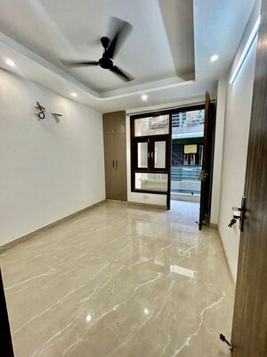 2 BHK Builder Floor For Rent in Chattarpur