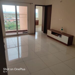 Room in 2 BHK Apartment at Prestige Finsbury Park Hyde, Bagaluru – for Rent