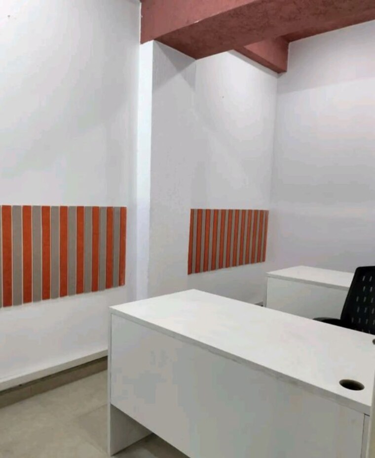 Floor Plan, sector 2 Commercial Office Space 350 Sq.Ft. In Sector 2 Noida 10121850