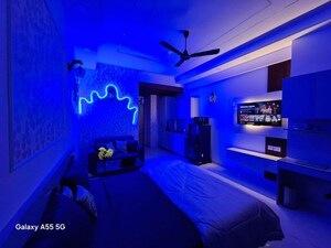 Parking in 2 BHK Apartment at Tech Zone 4 Greater Noida – for Rent