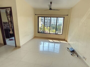 Living Room in 1 BHK Apartment at Vasant Vihar – for Rent