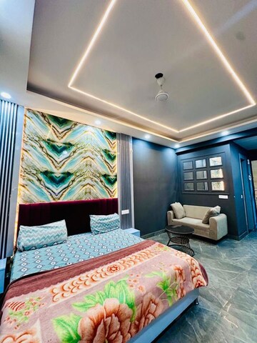 Studio Apartment For Rent in Gaur City 1