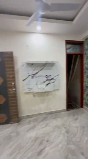 Room in 1 BHK Builder Floor at Sector 49 – for Sale