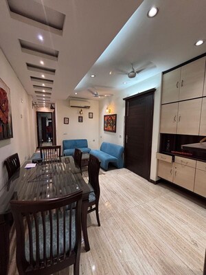 Team Area in 3 BHK Builder Floor at East Of Kailash – for Rent