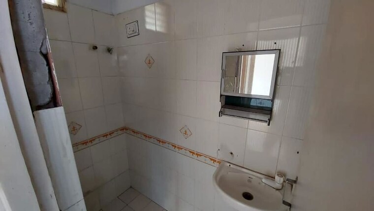 Bathroom, jivraj park 2 Bedroom 1150 Sq.Ft. Apartment In Jivraj Park Ahmedabad 10121822