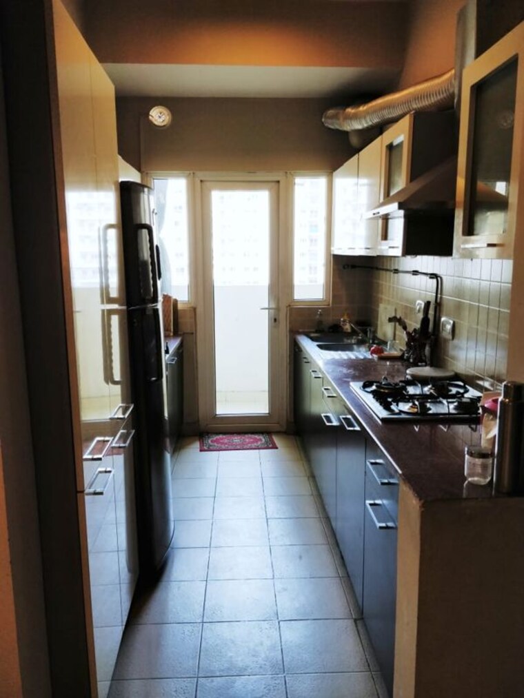 Kitchen, mahagun-moderne-avlon-and-betina 3 Bedroom 1550 Sq.Ft. Apartment In Sector 78 Noida 10121876