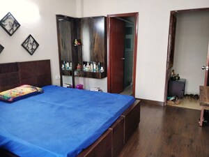 Bedroom in 3 BHK Apartment at Mahagun Moderne - Avlon and Betina, Sector 78 – for Rent