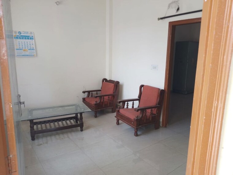 Living Room, omicron ii greater noida 2 Bedroom 120 Sq.Mt. Independent House In Omicron Ii Greater Noida Greater Noida 10121891