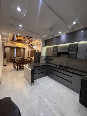 Living Room in 3 BHK Apartment at Safdarjung Enclave – for Rent