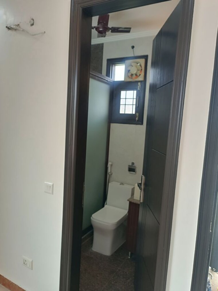 undefined, chittaranjan park 3 Bedroom 2100 Sq.Ft. Builder Floor In Chittaranjan Park Delhi 10121906