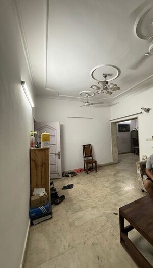 Room in 3 BHK Builder Floor at Kalkaji – for Rent