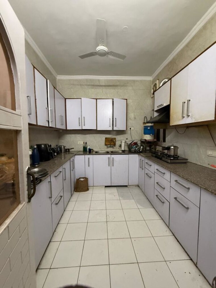 Kitchen, kalkaji 3 Bedroom 1600 Sq.Ft. Builder Floor In Kalkaji Delhi 10121911
