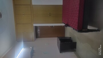 Furnished Amenities in 1 BHK Apartment at Gomti Nagar – for Rent