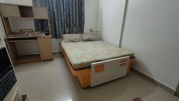 Bedroom in 2 BHK Apartment at Jaiprakash Nagar – for Rent