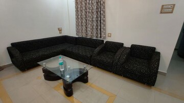 Bedroom in 2 BHK Apartment at Jaiprakash Nagar – for Rent