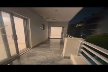 Room in 3 BHK Builder Floor at East Of Kailash – for Sale