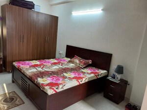 Bedroom in 1 RK Builder Floor at Sector 40 – for Rent