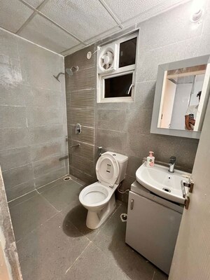 Bathroom in 3 BHK Apartment at Sector 23 – for Rent