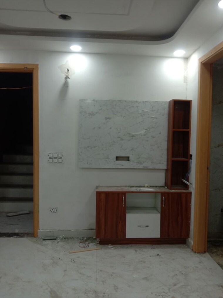 Room, nawada 3 Bedroom 750 Sq.Ft. Builder Floor In Nawada Delhi 10121975