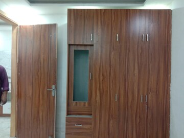 Furnished Amenities in 3 BHK Builder Floor at Nawada – for Sale