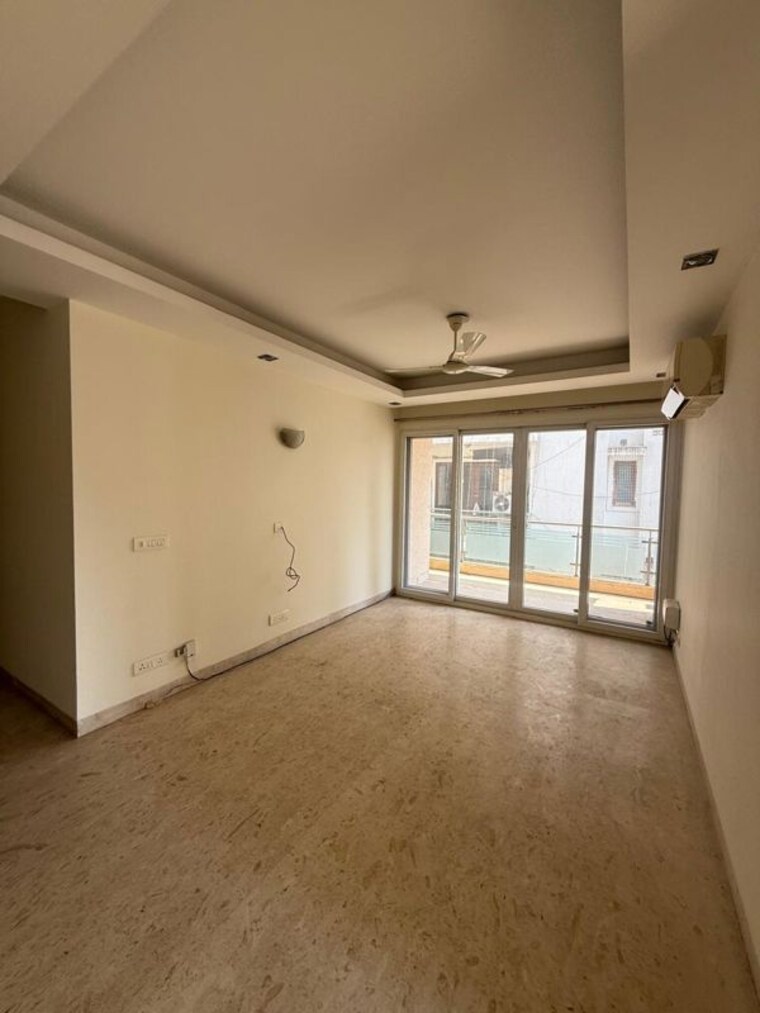 Room, new friends colony 4 Bedroom 3500 Sq.Ft. Builder Floor In New Friends Colony Delhi 10121978