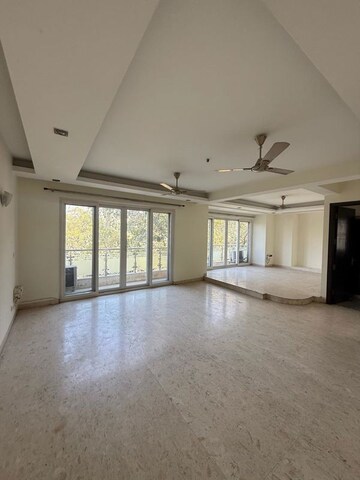 Room in 4 BHK Builder Floor at New Friends Colony – for Rent