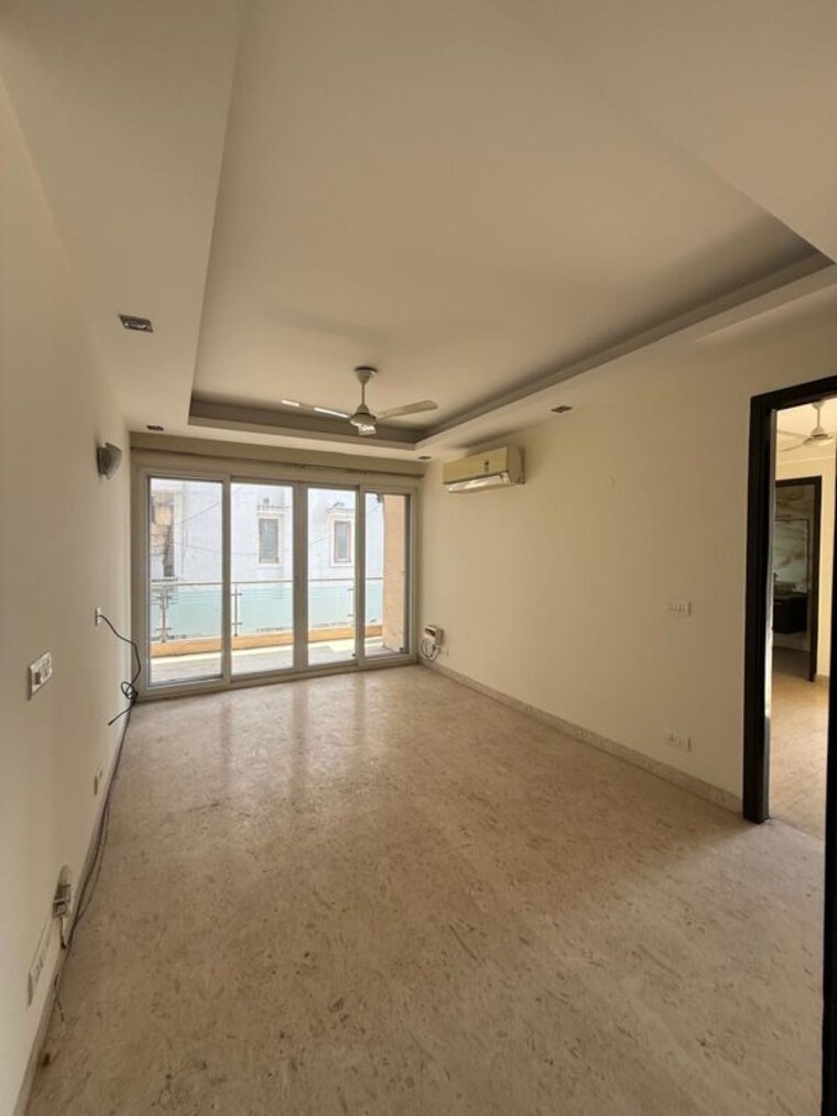 Room, new friends colony 4 Bedroom 3500 Sq.Ft. Builder Floor In New Friends Colony Delhi 10121978