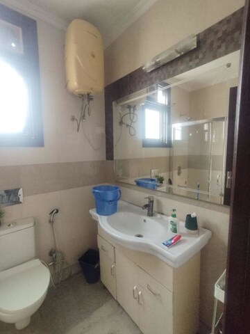 Bathroom in 1 RK Builder Floor at Kalkaji – for Rent