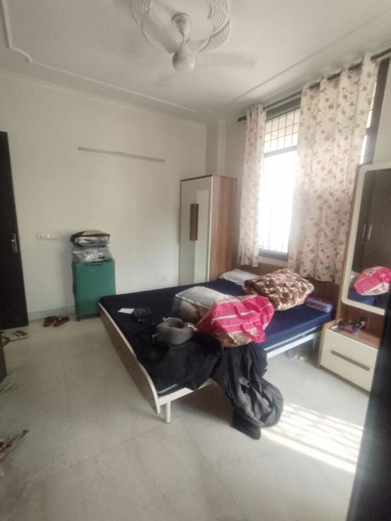 Bedroom, kalkaji 1 RK 1000 Sq.Ft. Builder Floor In Kalkaji Delhi 10121981