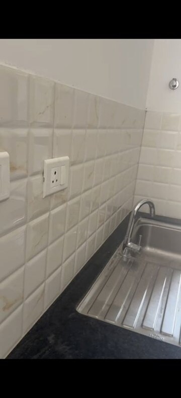 Bathroom in 3 BHK Apartment at Kalpataru Immensa, Kolshet Road – for Rent