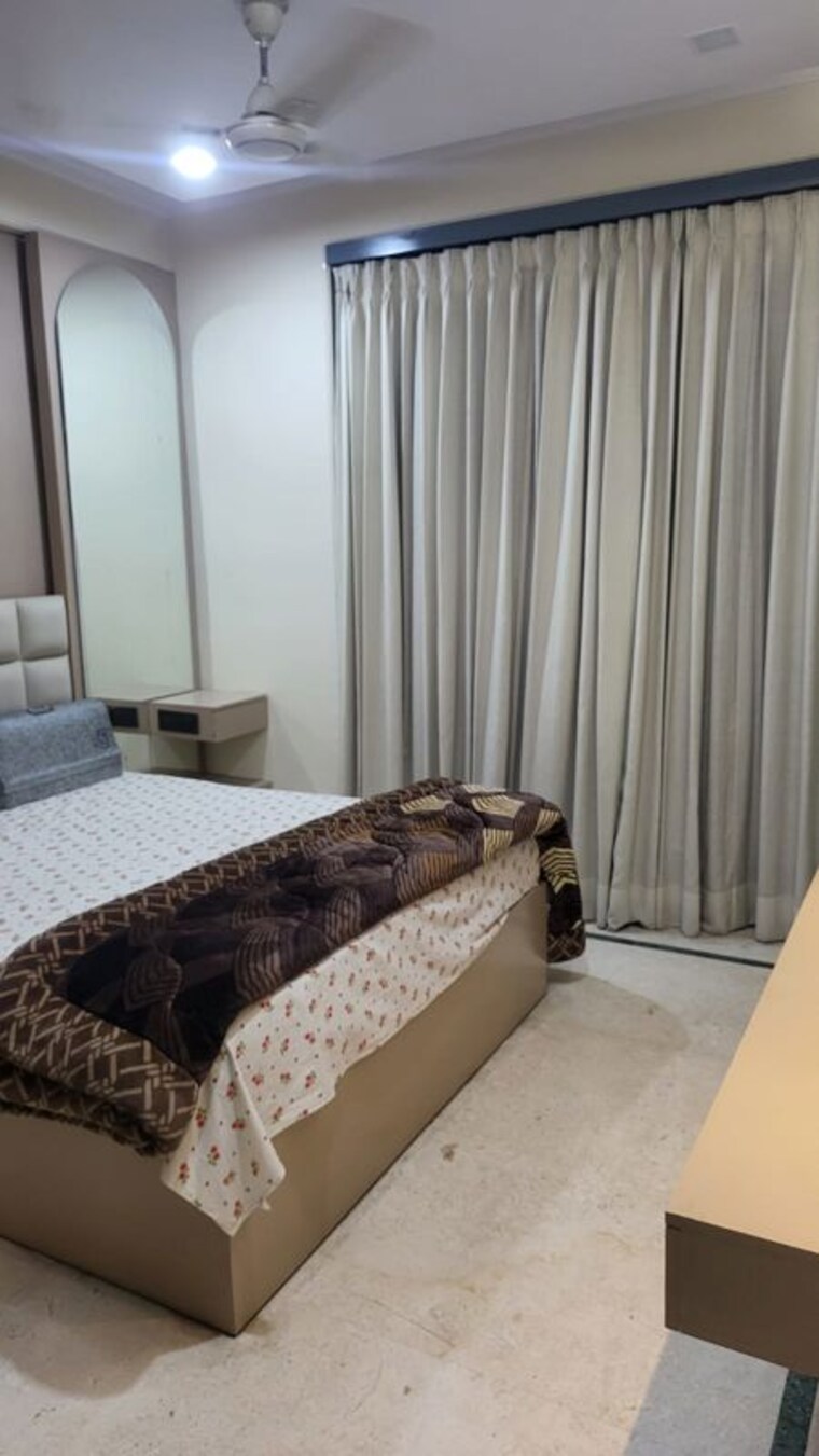 Bedroom, sector 50 4 Bedroom 2600 Sq.Ft. Builder Floor In Sector 50 Noida 10121988