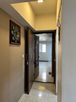  2 BHK Apartment at Lodha Amara, Kolshet Road – for Sale