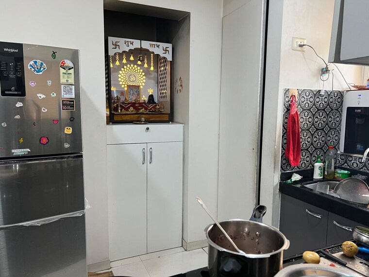 Kitchen, lodha-amara 2 Bedroom 672 Sq.Ft. Apartment In Kolshet Road Thane 10121990