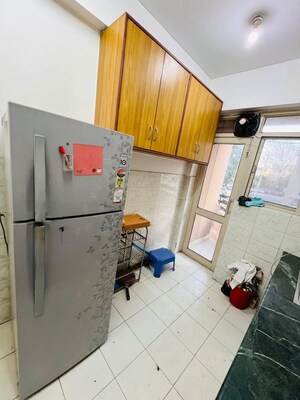 Master Bedroom in 3 BHK Apartment at Sector 52 – for Rent