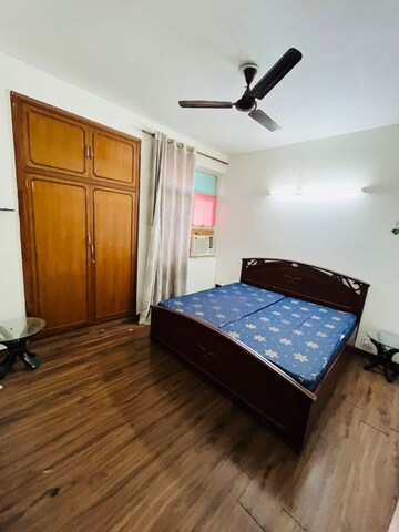Bedroom in 3 BHK Apartment at Sector 52 – for Rent
