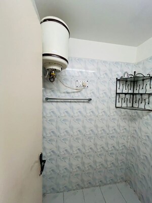 Bathroom in 3 BHK Apartment at Sector 52 – for Rent