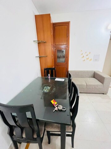 Furnished Amenities in 3 BHK Apartment at Sector 52 – for Rent