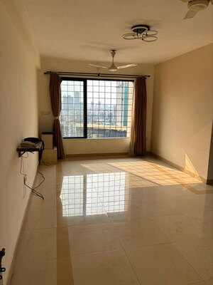 3 BHK Apartment For Rent in Anmol Priti, Kandivali West