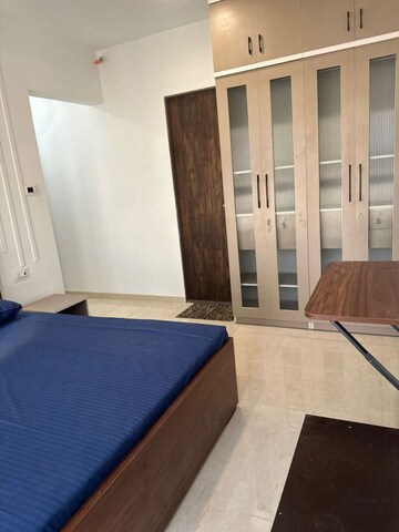 Bedroom in 2 BHK Apartment at Platinum Life, Andheri West – for Rent