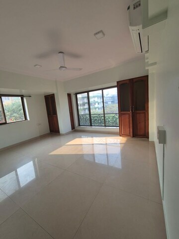 3 BHK Apartment For Rent in Shalimar CHS Bandra, Bandra West
