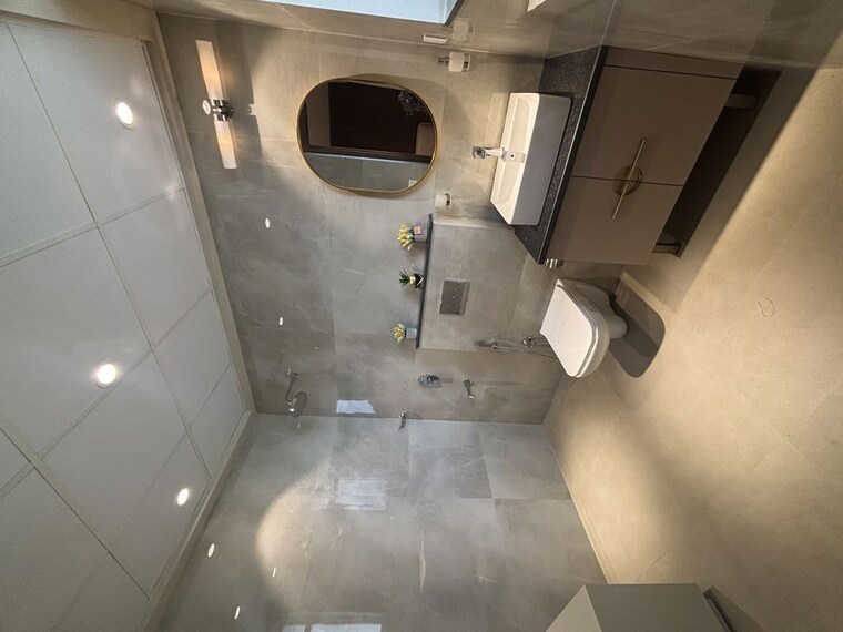 Bathroom, krishna-atlantis-heights 3 Bedroom 1990 Sq.Ft. Apartment In High Ground Zirakpur 10122040