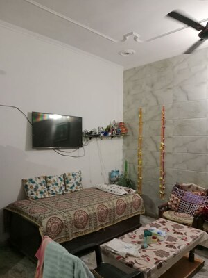 3 BHK Builder Floor For Rent in Sector 17