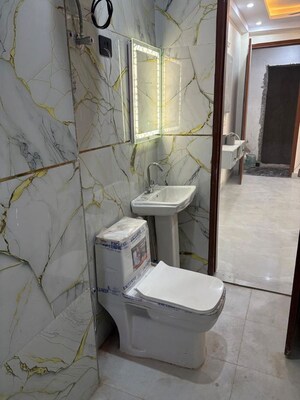 Bathroom in 1 BHK Builder Floor at Rajpur Khurd Extension – for Rent