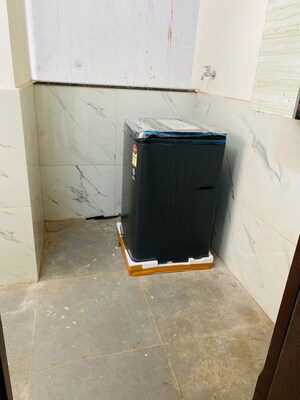 Furnished Amenities in 3 BHK Builder Floor at Madhapur – for Rent