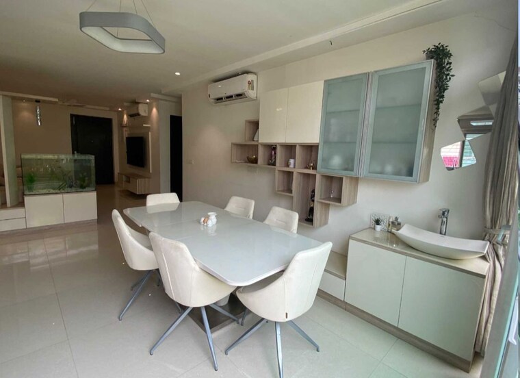 Master Bedroom, svc-tree-walk 3 Bedroom 2000 Sq.Ft. Apartment In Kondapur Hyderabad 10122098