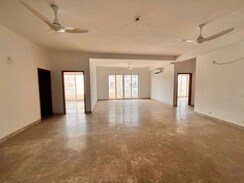 4 BHK + Servant Room Builder Floor For Sale in SS Linden