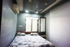 2 BHK Apartment For Rent in Bodakdev