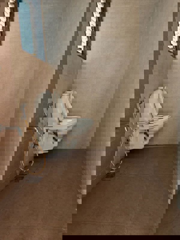 Bathroom in 3 BHK Apartment at Andheri East – for Rent