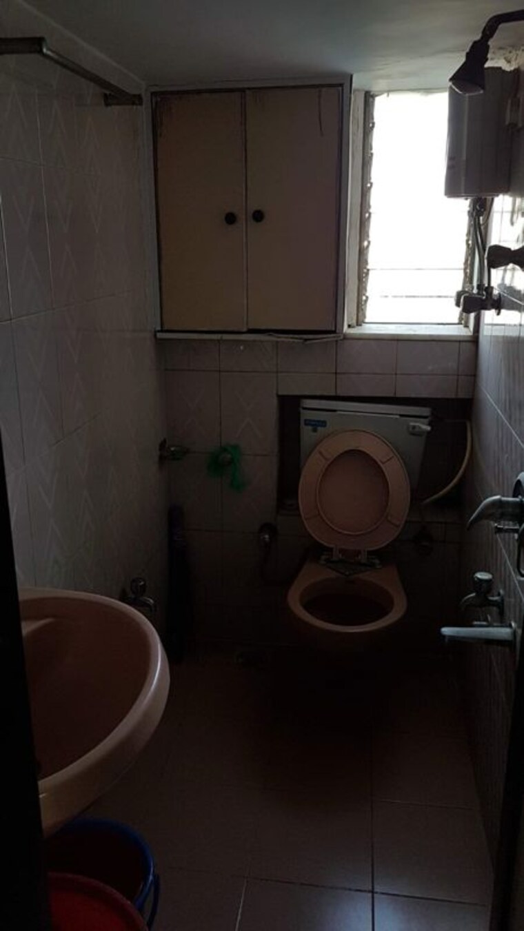 Master Bedroom, juhu 3 Bedroom 1100 Sq.Ft. Apartment In Juhu Mumbai 10122157