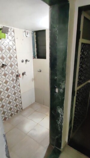 Bathroom in 1 RK Apartment at Dombivli West – for Rent